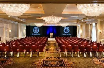 *****  La Grande Residence At The Sutton Place Hotel Vancouver Canada