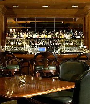 La Grande Residence At The Sutton Place Hotel Vancouver 5*,