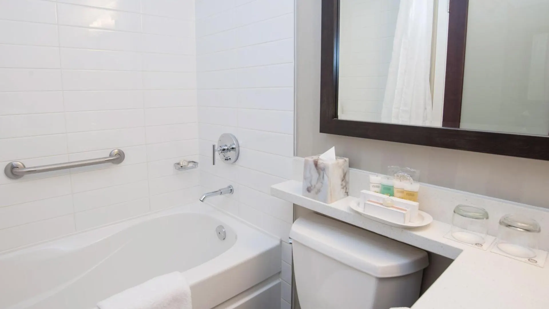 La Grande Residence At The Sutton Place Hotel Vancouver
