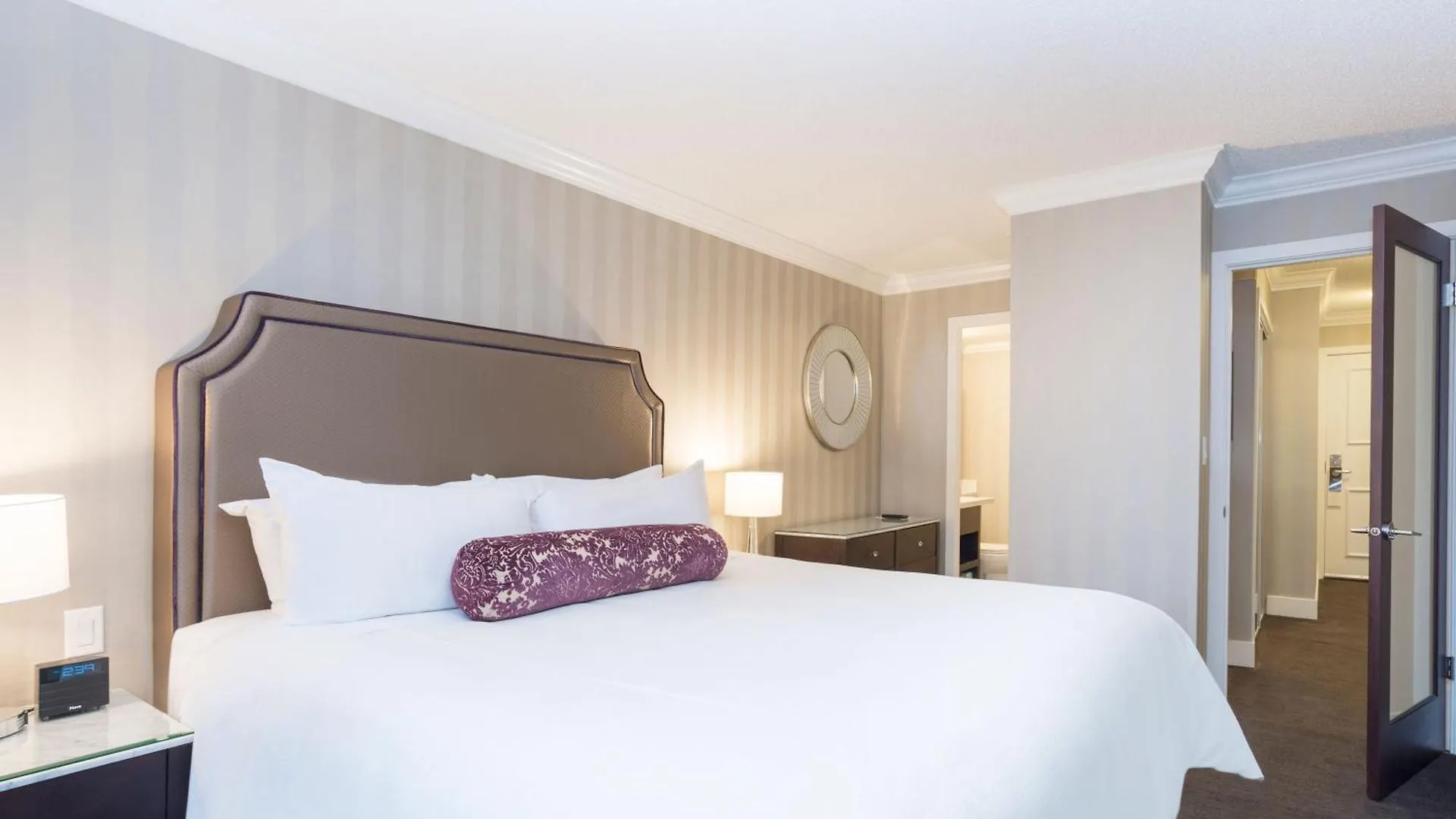 La Grande Residence At The Sutton Place Hotel Vancouver