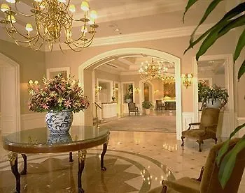 La Grande Residence At The Sutton Place Hotel Vancouver 5*,