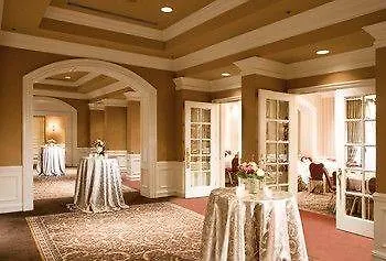 La Grande Residence At The Sutton Place Hotel Vancouver