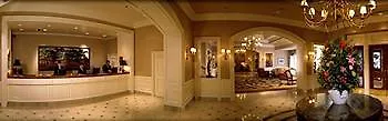 *****  La Grande Residence At The Sutton Place Hotel Ванкувер Канада