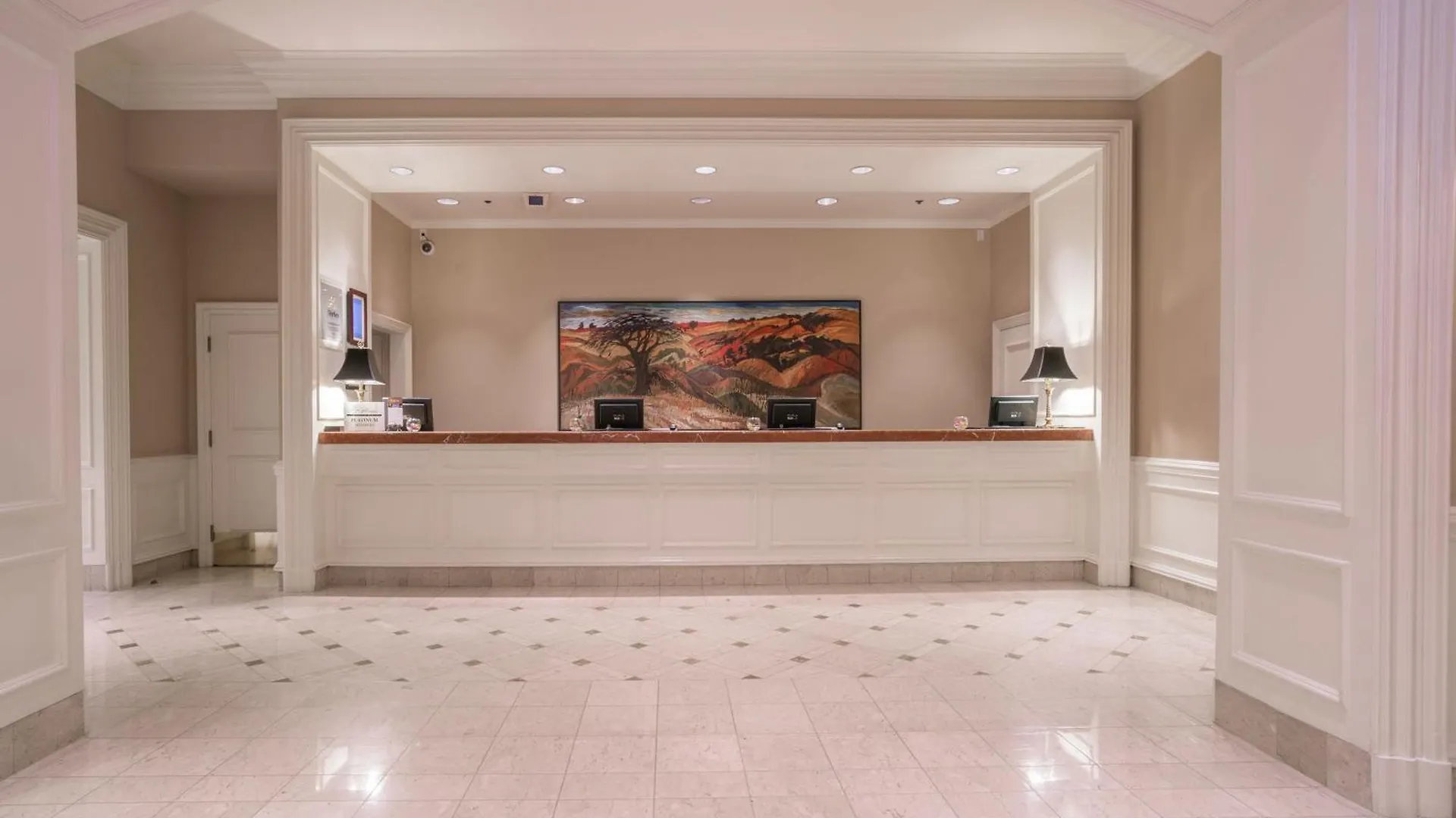 La Grande Residence At The Sutton Place Hotel Vancouver 5*,